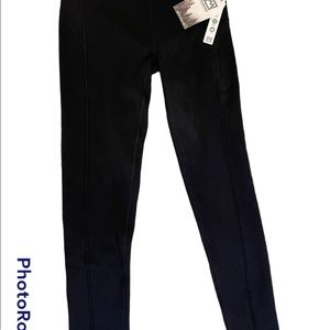 New with tags. Avalanche leggings.
